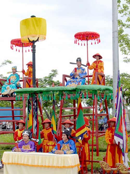Linh khí trời Nam và sự tôn vinh võ Việt của cha ông - 3