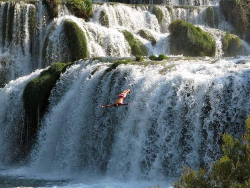 Đến Croatia đắm mình giữa dòng thác mát lạnh - 4
