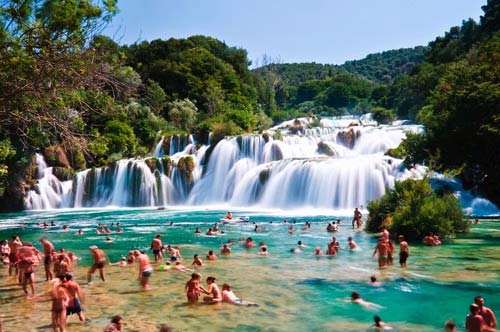 Đến Croatia đắm mình giữa dòng thác mát lạnh - 9