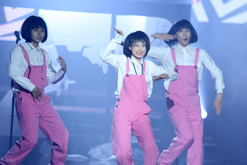 Khởi My giả trai, 365 giả gái gây náo loạn - 7