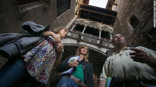 Những tour du lịch "độc và dị" nhất thế giới - 3