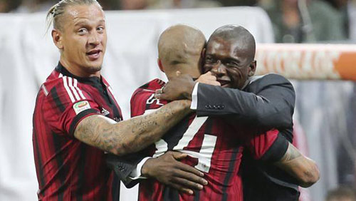 Milan - Sassuolo: 3 bàn thắng & 3 thẻ đỏ - 1