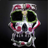 Phi thường - kỳ quặc - 7 cô gái khỏa thân ghép hình… hộp sọ người