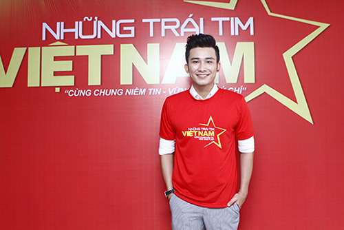 Hàng trăm sao Việt hát về Biển Đông gây sốt - 5