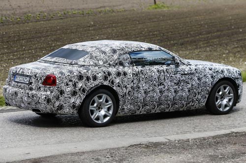 Rolls-Royce Wraith bản mui trần lộ ảnh trên đường thử - 5