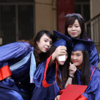 Công nghệ thông tin - "Tự sướng" được bổ sung vào từ điển danh giá Merriam-Webster