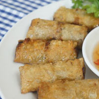 Tin tức trong ngày - Đi ăn cỗ, cụ bà 85 tuổi suýt chết vì nghẹn