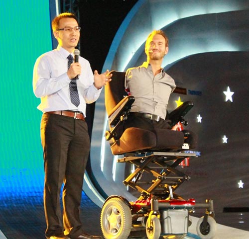 Người không chân tay Nick Vujicic: Tôi có lợi thế lớn - 3