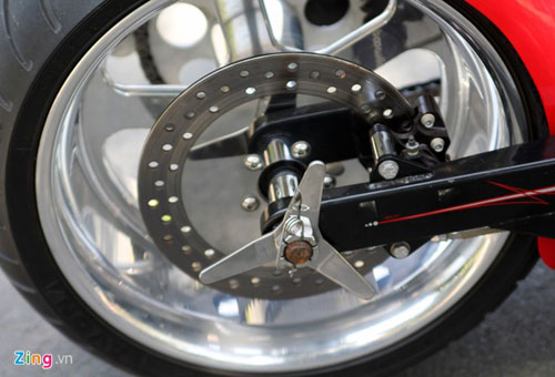 Harley-Davidson 3 bánh in hình quốc kỳ Việt Nam - 11