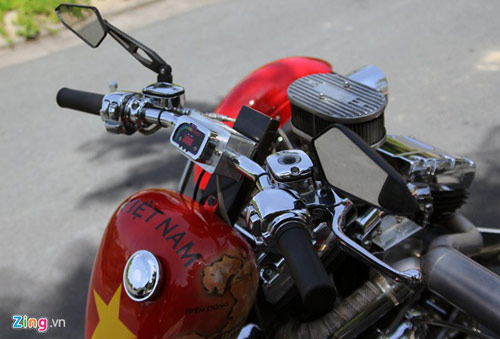 Harley-Davidson 3 bánh in hình quốc kỳ Việt Nam - 7