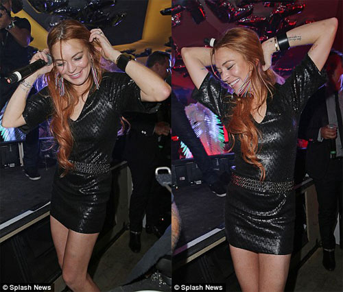 Lindsay Lohan dẫn em trai ăn chơi ở Cannes - 6