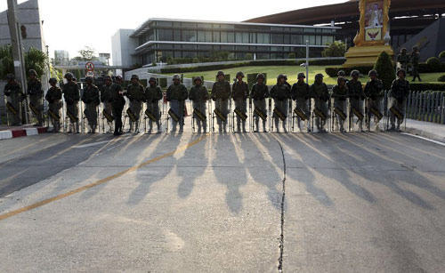 Quân đội Thái Lan triệu tập gia tộc cựu Thủ tướng - 1
