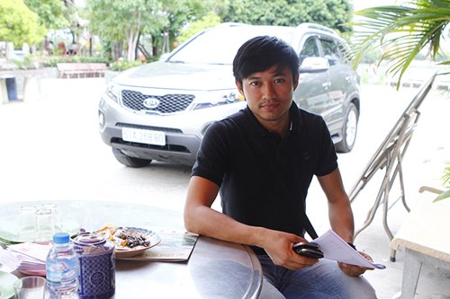 Ánh Tuyết túc trực bên linh cữu nhạc sĩ Thanh Bình - 11