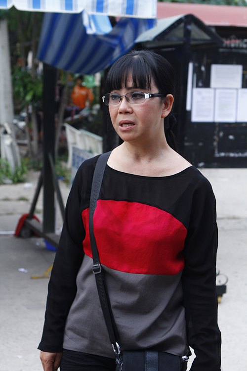 Ánh Tuyết túc trực bên linh cữu nhạc sĩ Thanh Bình - 4