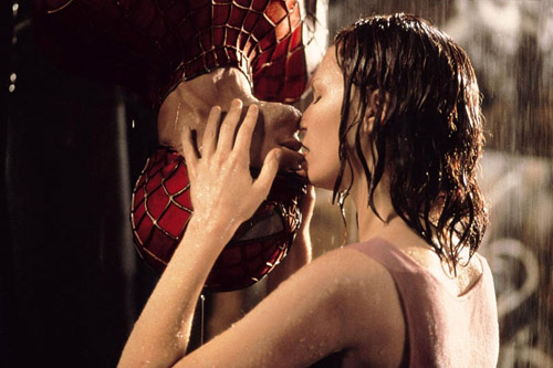 "Cân" 15 người tình của siêu anh hùng trên màn ảnh - 7