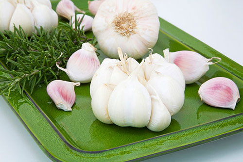 4 thực phẩm khiến bạn bốc mùi - 2