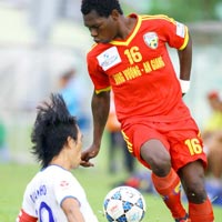 Bóng đá - HV. An Giang - HAGL: Mạc Hồng Quân nổ súng