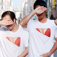 Giới trẻ Nhật thích thú với áo khoe vòng một