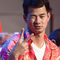 Ngôi sao điện ảnh - Xuân Bắc sốt cao vẫn quậy tưng “ghế nóng”