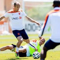 Bóng đá - Robben đã sẵn sàng cùng Hà Lan "săn" cúp vàng