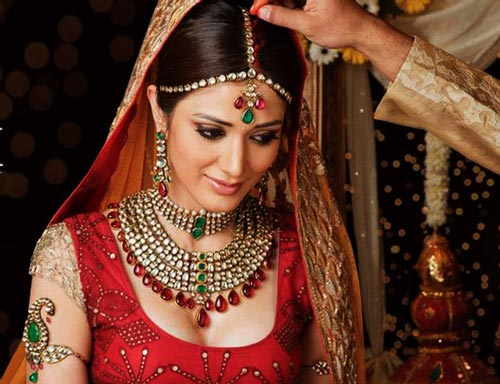 Công thức làm đẹp của cô dâu Ấn Độ - 1