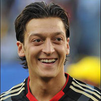 Bóng đá - Ngôi sao World Cup: Sự biến ảo của Ozil (8)