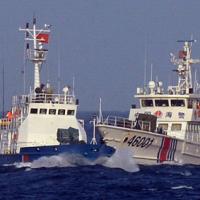 Tin tức trong ngày - Tàu Việt Nam chỉ còn cách giàn khoan 2,8 hải lý