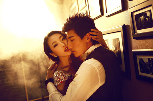 Em vẫn đợi anh quay về - 1