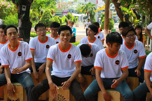 Thiết lập kỷ lục chơi trống CaJon tại Việt Nam - 3