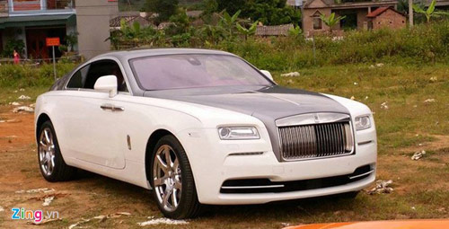 Siêu phẩm Rolls-Royce Wraith màu độc về Quảng Ninh - 1