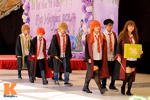 Nóng 40 độ, teen Hà Thành diện trang phục cosplay - 1