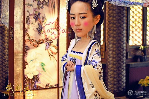 Ảnh chế hài hước của dàn mỹ nhân Võ Tắc Thiên - 6