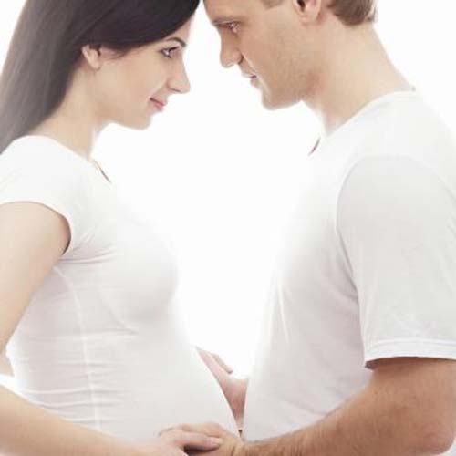 Có nên “quan hệ” trong thai kỳ? - 1