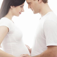 Có nên “quan hệ” trong thai kỳ?