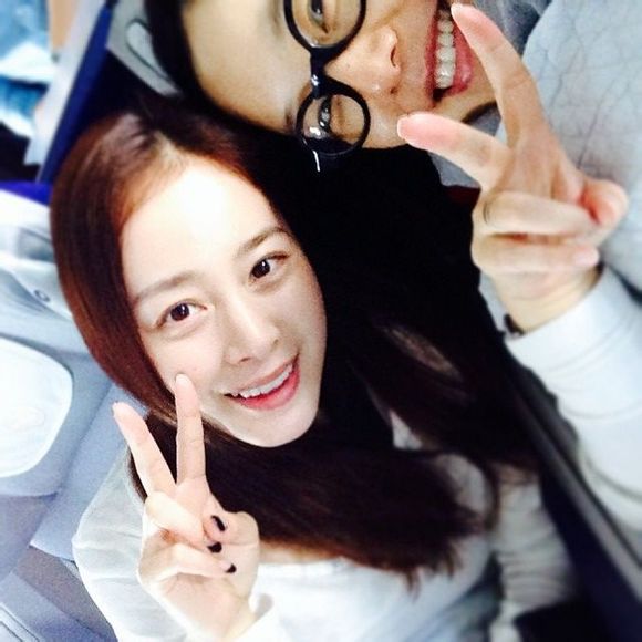 Phát hiện thói quen chụp ảnh của Kim Tae Hee, Lee Min Ho - 3