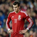 Bóng đá - Mượn Ronaldo, HLV ĐT xứ Wales trách cứ Bale