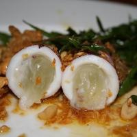 Ẩm thực - Độc đáo món bún riêu trứng mực đất phương Nam