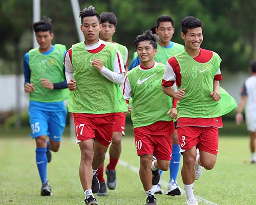 U19 Việt Nam tích cực rèn thể lực - 2