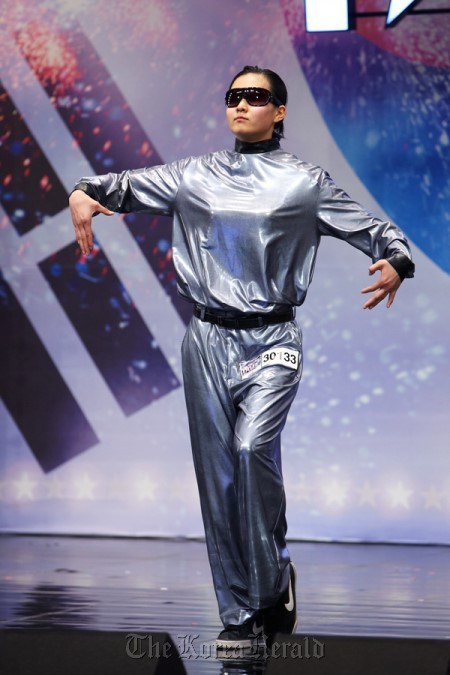 Ấn tượng với 5 tiết mục Got Talent Châu Á - 4