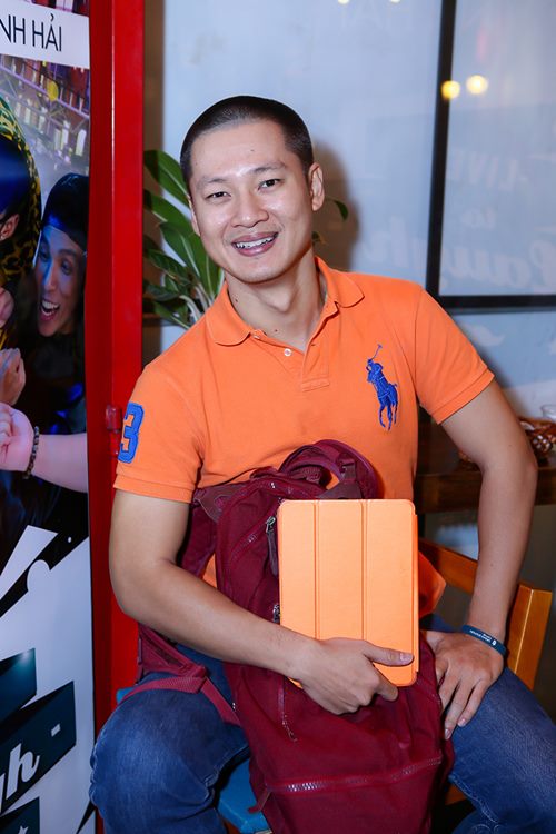 Hà Anh nóng bỏng, nựng má Quang Đăng - 8