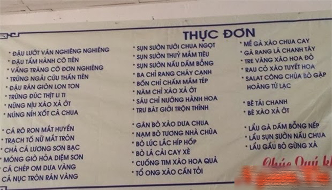 ĐỌC MENU VÀ NHỮNG LỜI GIỚI THIỆU NHỚ UỐNG THUỐC ĐAU BỤNG VÌ... CƯỜI.
