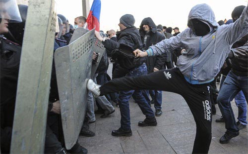 G7 đe dọa tăng cường lệnh trừng phạt Nga - 2