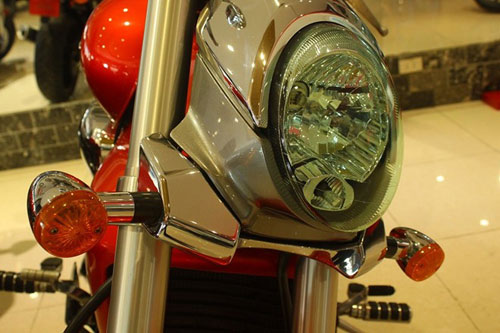Cận cảnh Suzuki Intruder 1.800 phân khối tại Sài Gòn - 8