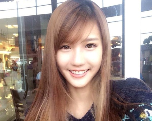 Clip của hot girl Malaysia hút 2,7 triệu lượt xem - 1