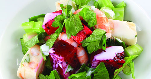 Salad thanh long ruột đỏ món ăn hấp dẫn mùa hè - 1