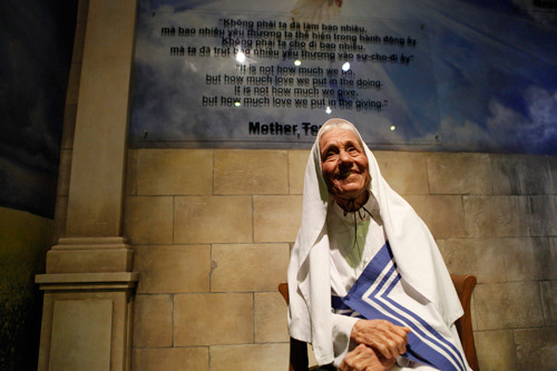 Ngắm tượng sáp như thật tại Việt Nam - 6