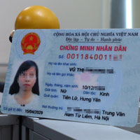 Tin tức trong ngày - Người dân có sợ phiền toái với CMND mẫu mới?