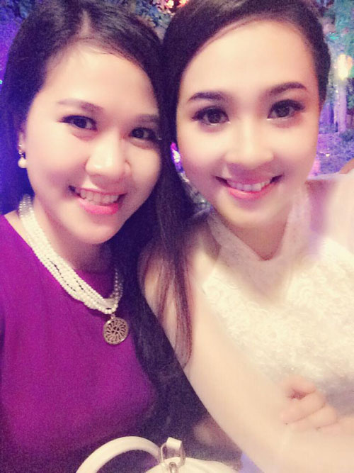 Tôn Nữ Na Uy lên xe hoa ở tuổi 23 - 7
