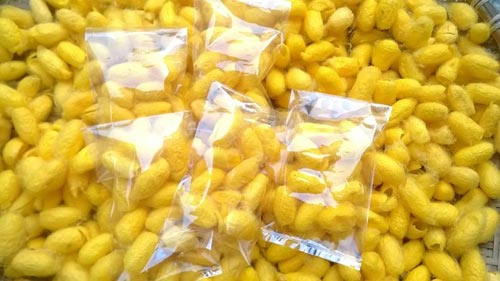 Những loại mỹ phẩm ngoại nhập có giá vài nghìn đồng - 8