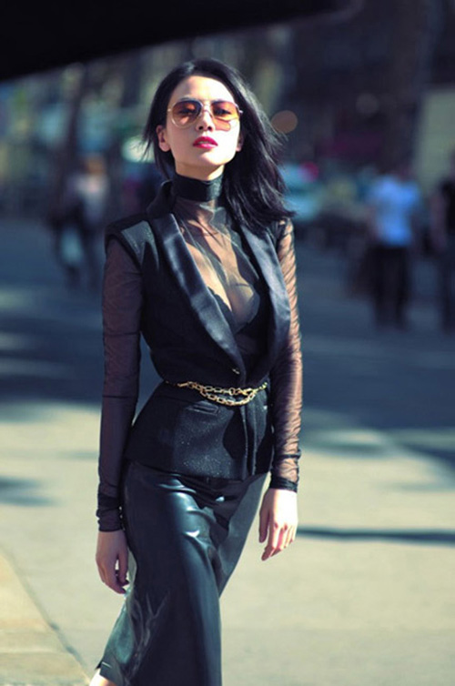 Cao Viên Viên chẳng cần "hở bạo" vẫn quyến rũ - 8